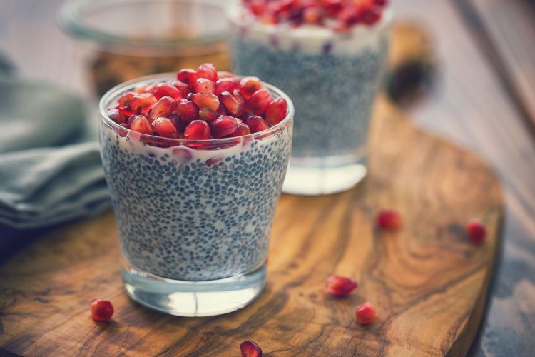 सिर्फ Chia Seeds का पानी ही नहीं, इससे बनी ये डिशेज भी करेंगी वेट लॉस में मदद